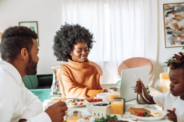 Cash Now California’s Payday-Based Budgeting Guide for Castro Valley Families